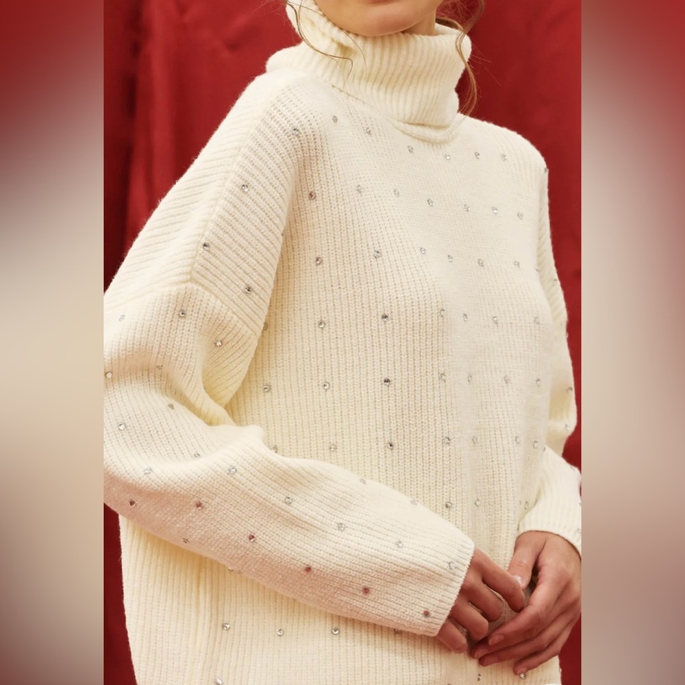Elegant Cream Turtleneck Sweater with Embellishments